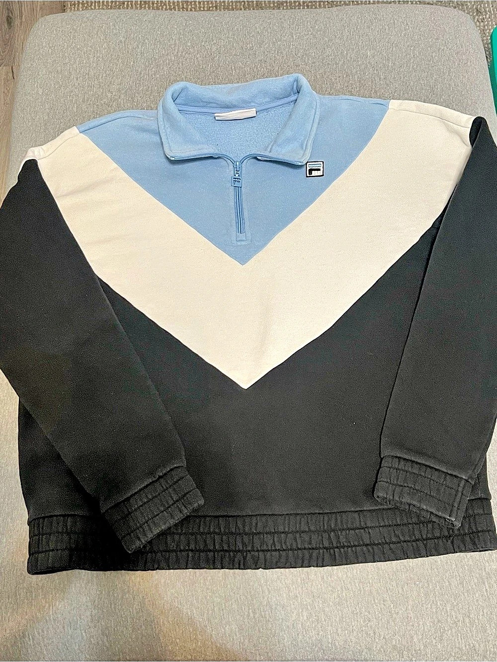 FILA Colorblock Chevron 1/4 Zip Sweatshirt Black & Blue